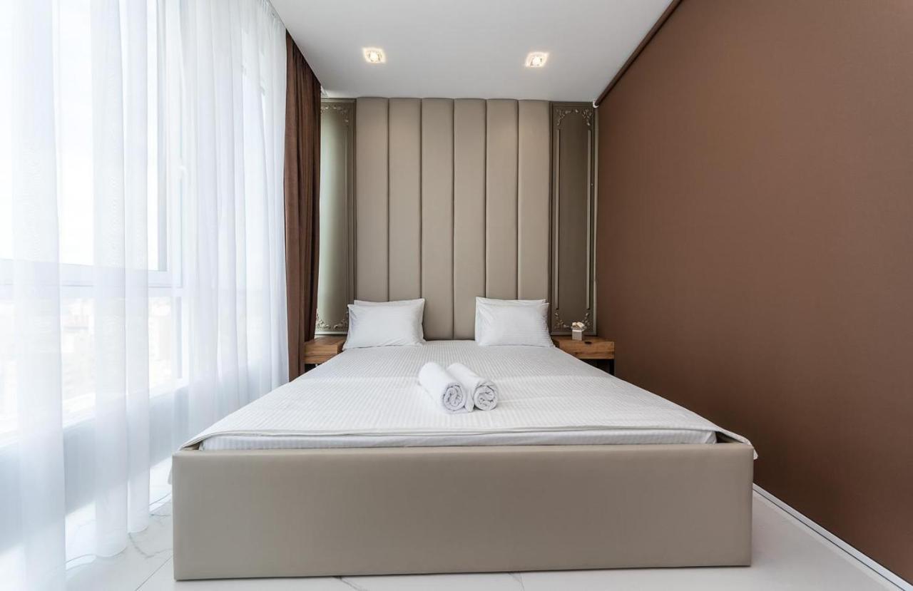 Fashionable Apartments. Smartplaza Metro Minskaya. Obolon Kiev Exterior foto