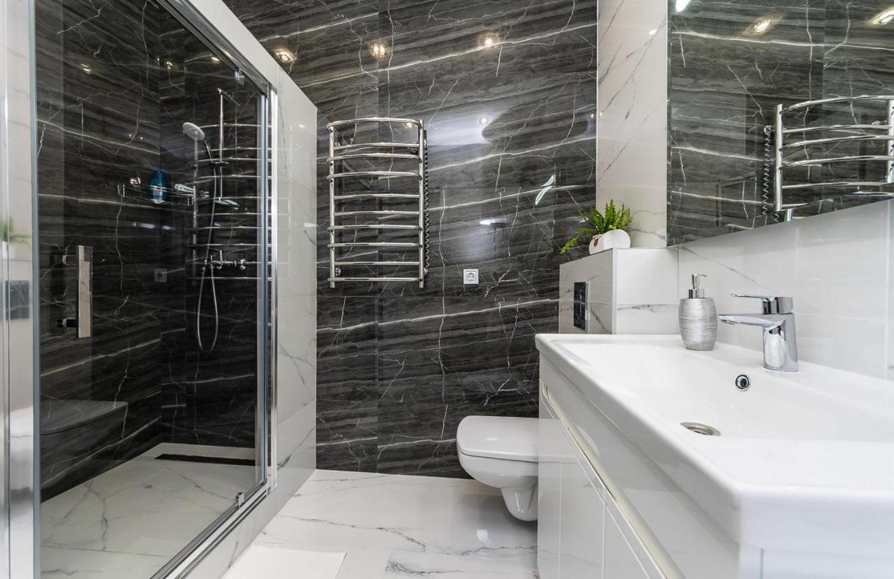 Fashionable Apartments. Smartplaza Metro Minskaya. Obolon Kiev Exterior foto